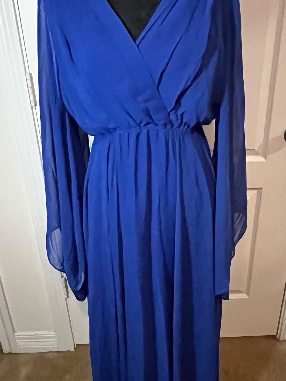New With Tags Vibrant Blue Flowing Dress Sz S